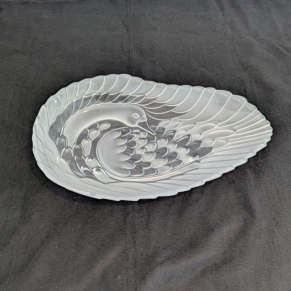 Waltherglas Frosted And Clear Glass Swan Platter